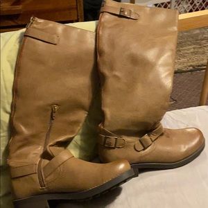 Size 9 tall boots